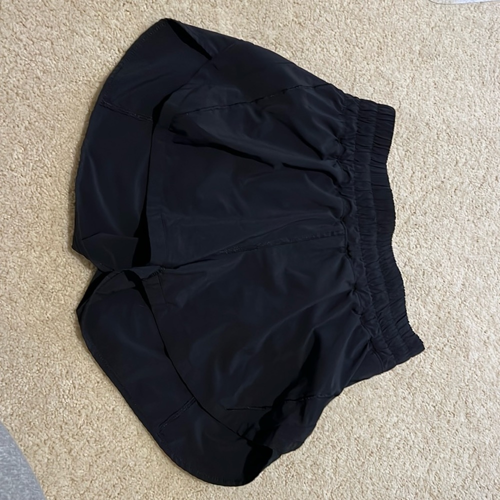 Lululemon Track That short, black size 6
